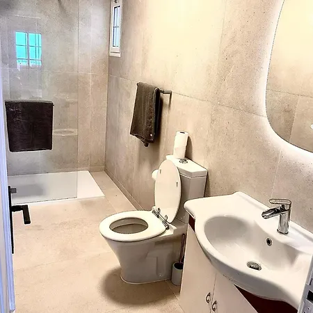 Michelangelo 빌라 카메라데로보스