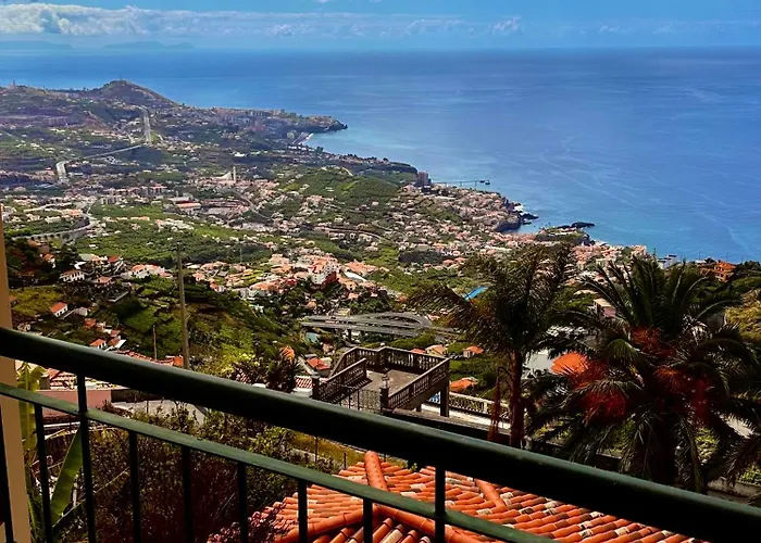 Michelangelo Villa Câmara de Lobos