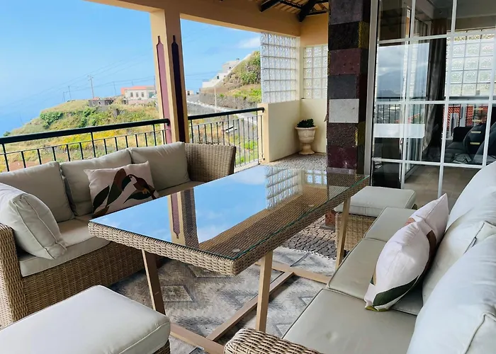 Michelangelo ヴィラ カマラ・デ・ロボス